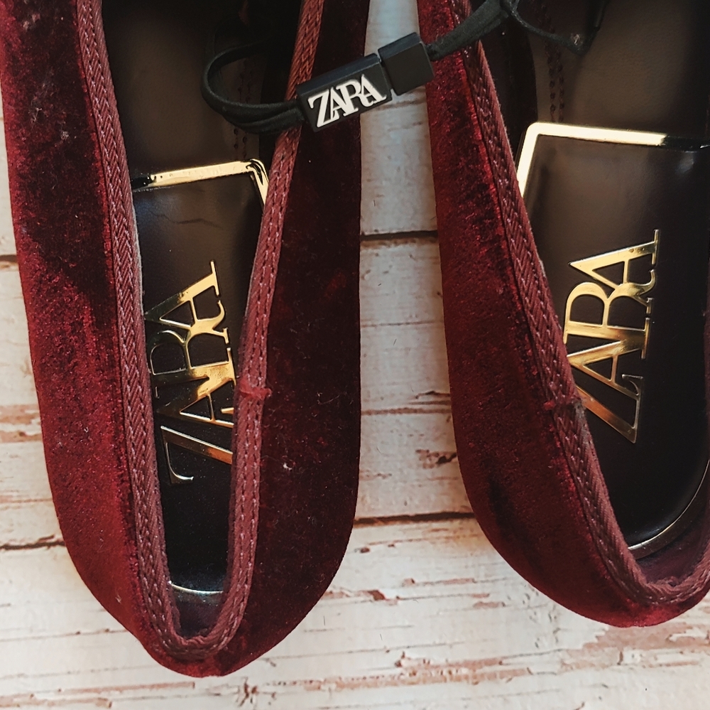 Zara Velvet Loafers in Burgundy 6 - Picture 3 of 4